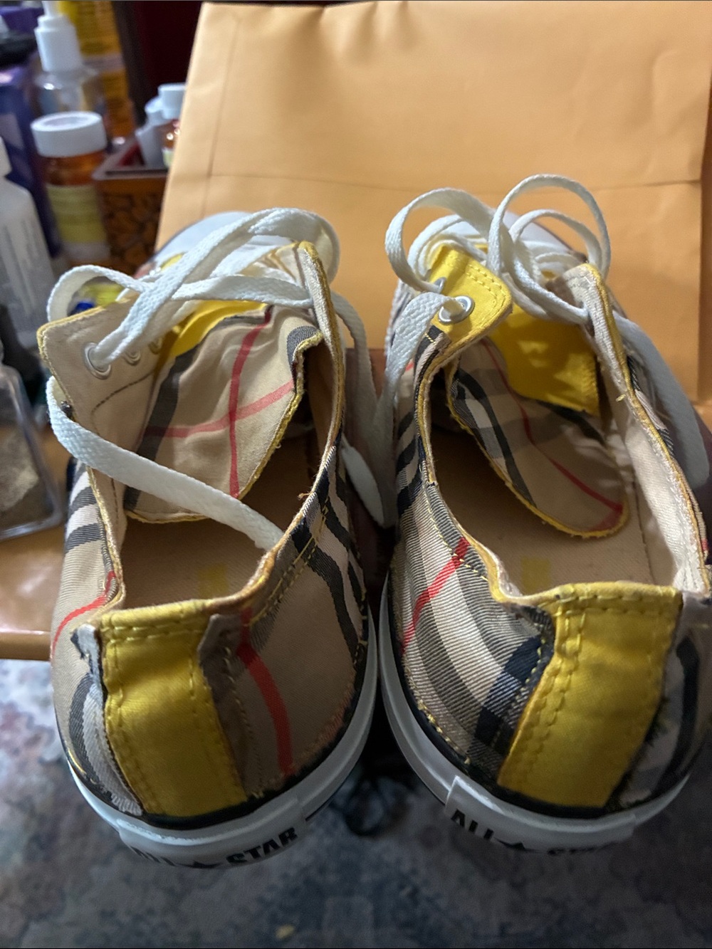Customized Converse low tops all stars with genuine Burberry nova check - Picture 4 of 7